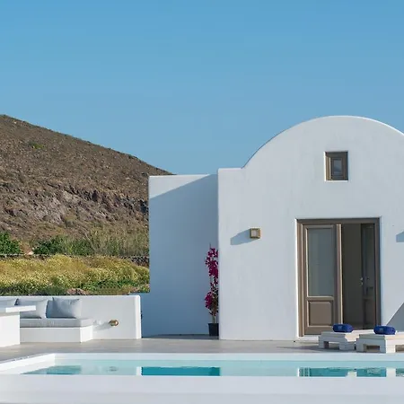 Azar Luxury & * Imerovigli (Santorini)