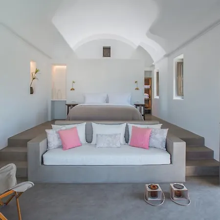 Azar Luxury & Villa